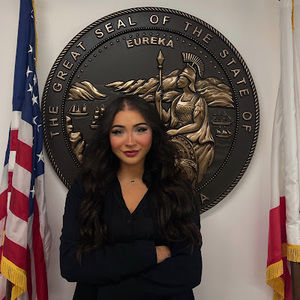 Meet your Posher, Itzel